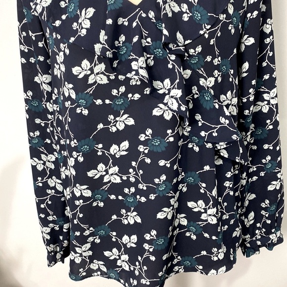 Loft floral top - Picture 3 of 6